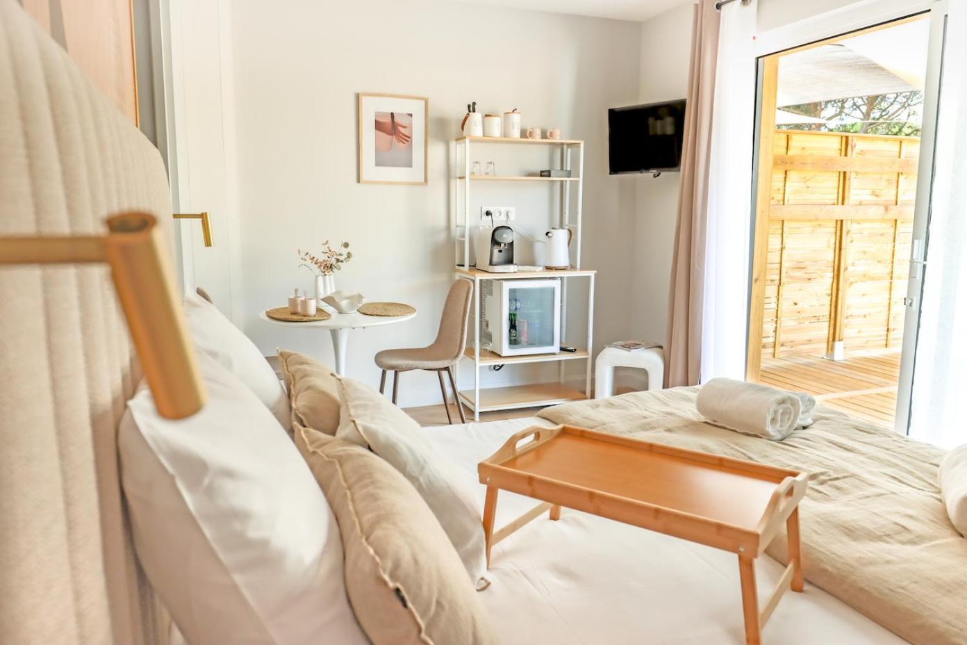 Les Gites De Laure - L'Eden Romantique, Chambres Hotes, Spa Prive, Couloir De Nage, Adults Only Malves-en-Minervois Exterior foto